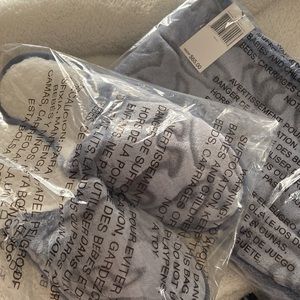 Set of Vera Bradley Slippers and Cozy Fleece Scarf Set, Polar Bears